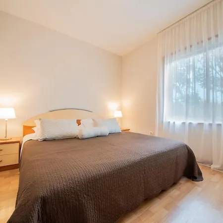Vukic Apartman Vrsi