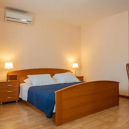 Apartman Vukic Vrsi
